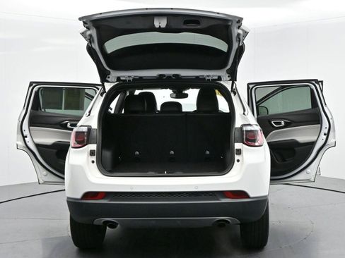Used 2023 Jeep Compass Limited AWD/4WD image 41
