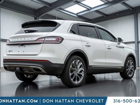 Used 2022 Lincoln Nautilus Reserve w/ Equipment Group 201A image 34