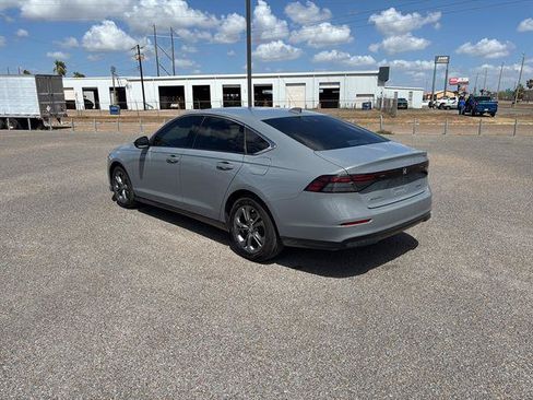 Used 2023 Honda Accord EX-L image 5