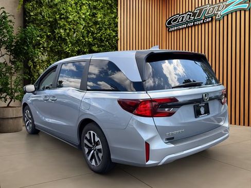 Used 2025 Honda Odyssey EX-L image 15