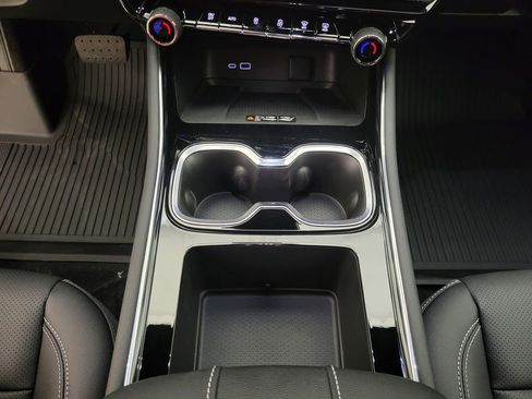 New 2026 Chevrolet Traverse LT w/ Driver Confidence Package image 31