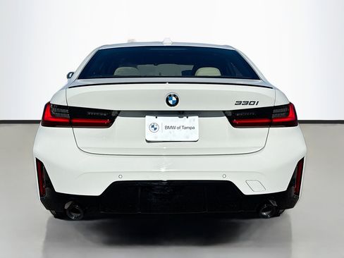 New 2026 BMW 330i Sedan w/ M Sport Package image 4
