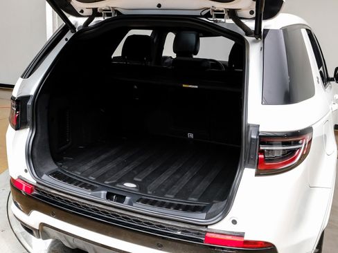 Used 2023 Land Rover Discovery Sport S R-Dynamic image 55