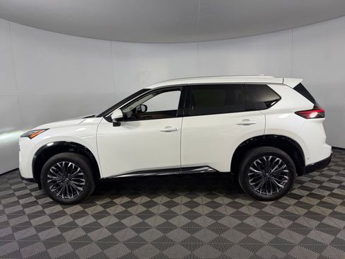 Used 2026 Nissan Rogue Platinum w/ Platinum Premium Package AWD/4WD image 10
