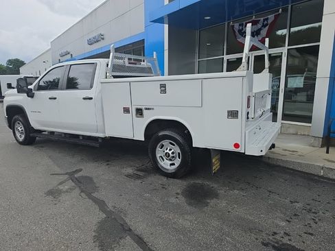 Used 2025 Chevrolet Silverado 2500 W/T w/ WT Convenience Package AWD/4WD image 4