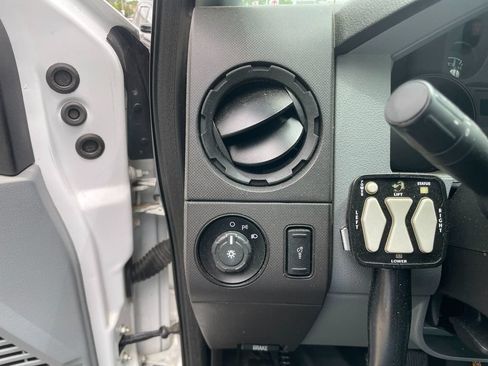 Used 2015 Ford F250 XL w/ Snow Plow Prep Package AWD/4WD image 14