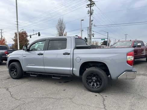 Used 2021 Toyota Tundra SR5 image 3