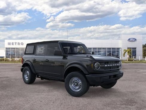 New 2026 Ford Bronco 4-Door AWD/4WD image 7