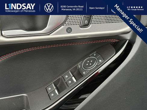 Used 2022 Ford Explorer ST-Line w/ Class IV Trailer Tow Package image 17