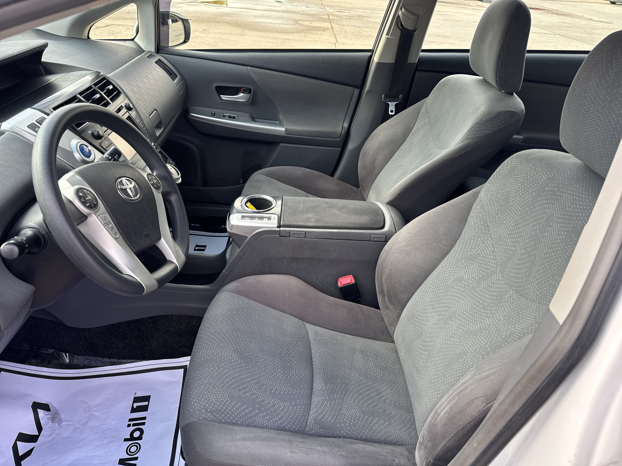 Used 2012 Toyota Prius V Three FWD image 12