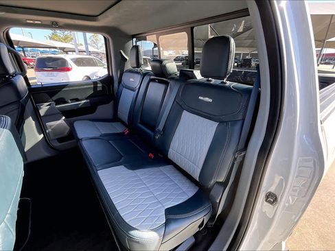 Used 2022 Ford F150 Limited image 19