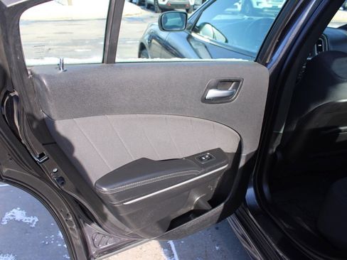 Used 2019 Dodge Charger GT image 25