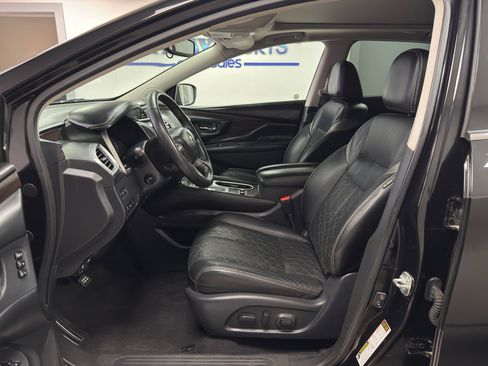 Used 2019 Nissan Murano Platinum image 9