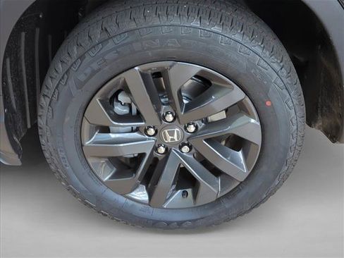 New 2026 Honda Ridgeline Sport image 22