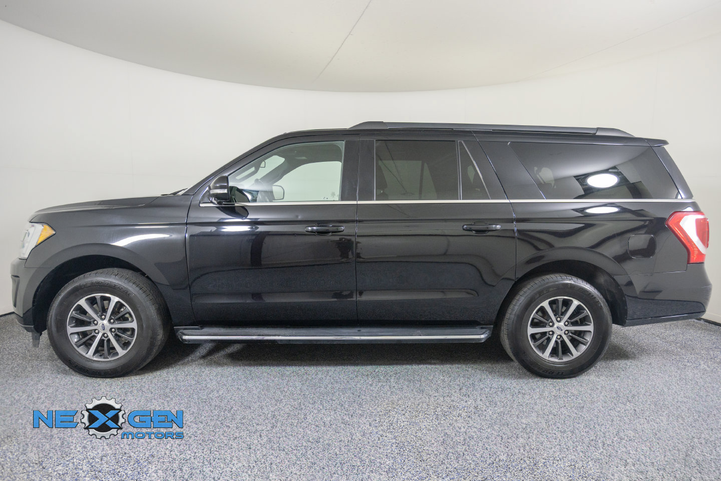 Used 2021 Ford Expedition Max XLT AWD/4WD image 28