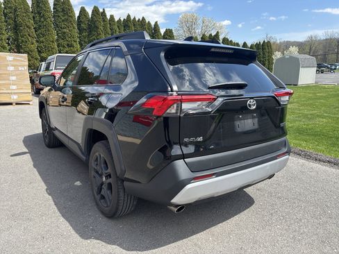 Used 2024 Toyota RAV4 Adventure AWD/4WD image 6