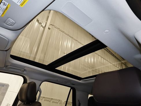 New 2025 Ford Expedition Max Platinum w/ Platinum Ultimate Package image 32