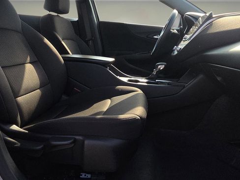 Used 2024 Chevrolet Malibu LT image 15