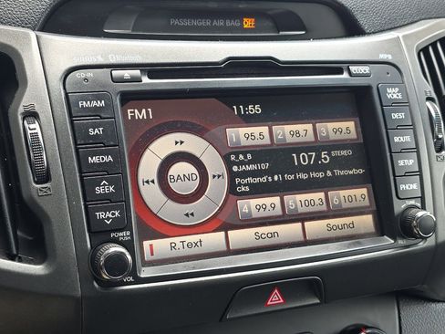 Used 2012 Kia Sportage LX w/ Navigation Pkg AWD/4WD image 18