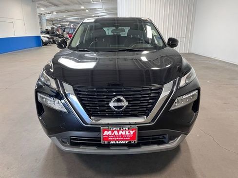 Used 2022 Nissan Rogue SV image 8