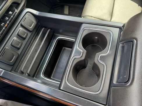 Used 2019 Chevrolet Silverado 2500 High Country w/ Duramax Plus Package AWD/4WD image 21