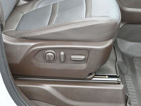 Used 2022 GMC Sierra 2500 Denali w/ Denali Ultimate Package image 33