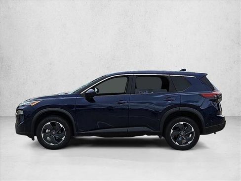 Used 2024 Nissan Rogue SV AWD/4WD image 9