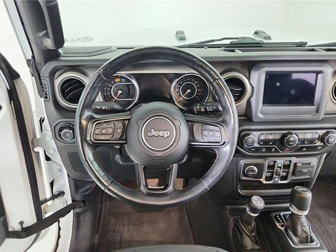 Used 2020 Jeep Wrangler Unlimited Sport AWD/4WD image 14