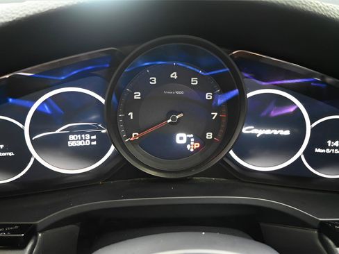 Used 2019 Porsche Cayenne AWD/4WD image 11