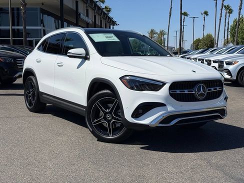 New 2026 Mercedes-Benz GLA 250 image 1