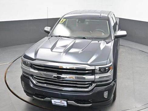 Used 2017 Chevrolet Silverado 1500 High Country AWD/4WD image 32