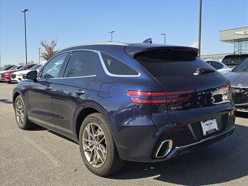 Used 2025 Genesis GV70 2.5T image 5