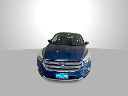 Used 2017 Ford Escape SE AWD/4WD image 3