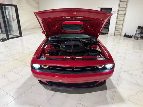 Used 2015 Dodge Challenger R/T Plus RWD image 4