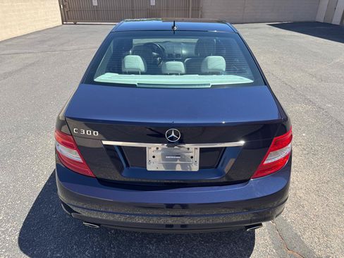 Used 2011 Mercedes-Benz C 300 Sedan image 8