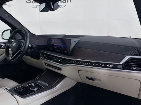 Used 2025 BMW X5 xDrive40i image 31