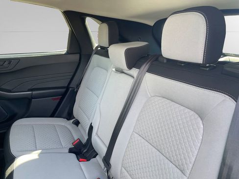 Used 2023 Ford Escape Active image 19
