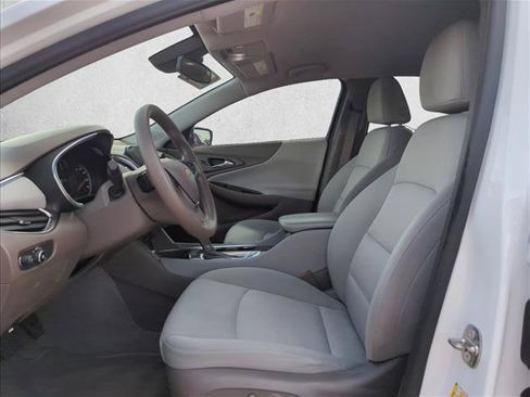 Used 2019 Chevrolet Malibu LT w/ Driver Confidence Package II FWD image 16
