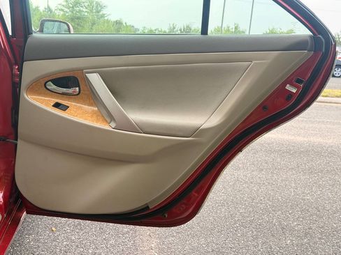 Used 2007 Toyota Camry XLE FWD image 20