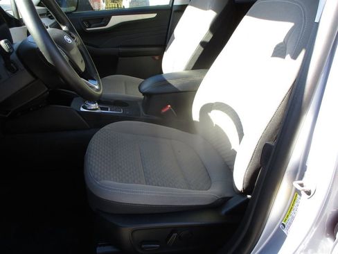 Used 2022 Ford Escape SE w/ Convenience Package image 10