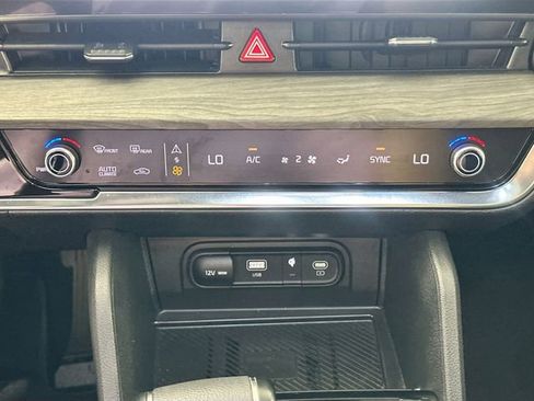 Used 2023 Kia Sportage X-Line w/ X-Line Premium Package AWD/4WD image 15