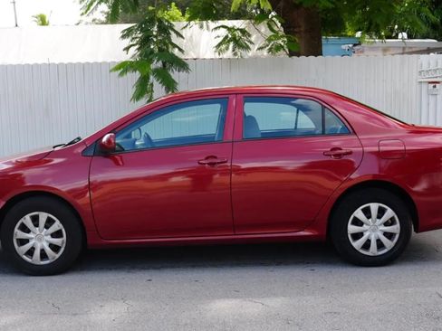 Used 2013 Toyota Corolla L FWD image 3