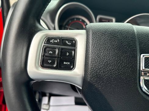 Used 2019 Dodge Journey SE w/ Premium Group FWD image 15