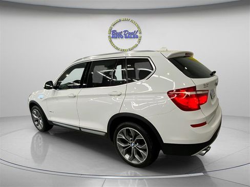 Used 2016 BMW X3 xDrive28i image 3
