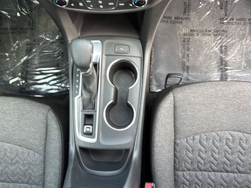 Used 2024 Chevrolet Equinox LT FWD image 12