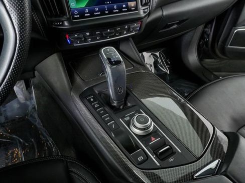 Certified 2022 Maserati Levante GT AWD/4WD image 19