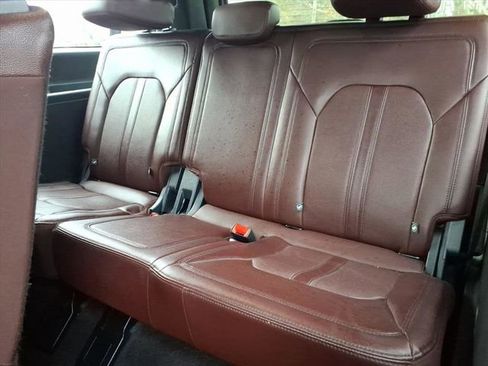 Used 2023 Ford Expedition Max Limited image 12
