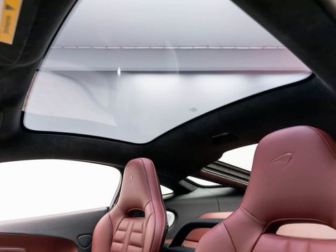 New 2025 McLaren GTS image 48