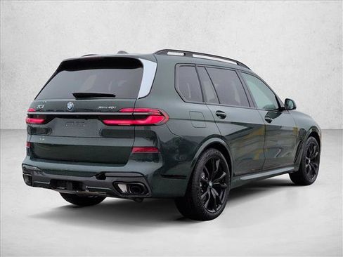 New 2026 BMW X7 xDrive40i image 2