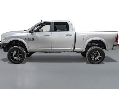 Used 2013 RAM 2500 Laramie w/ Convenience Group image 9